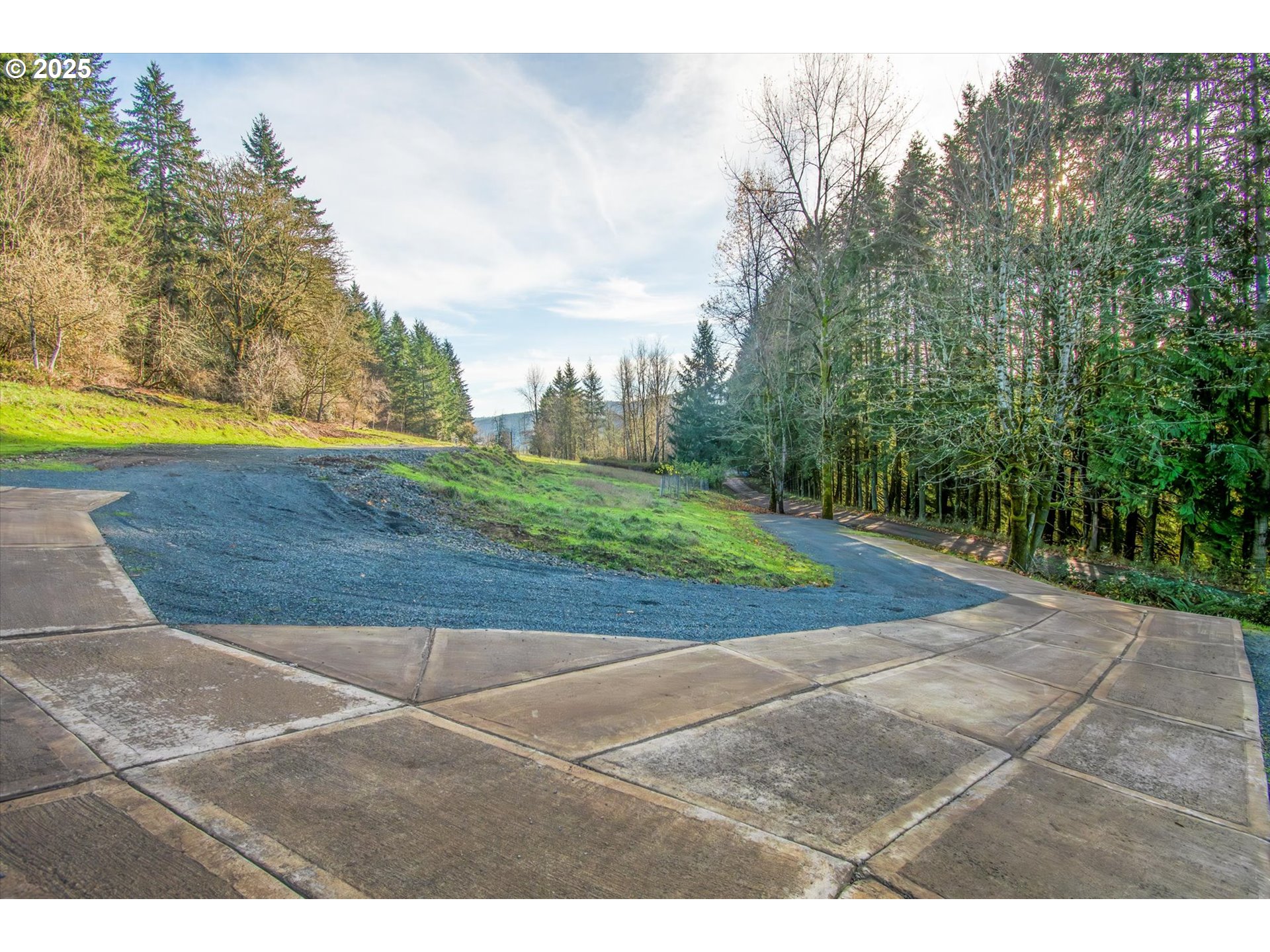 110 LENORA LN
