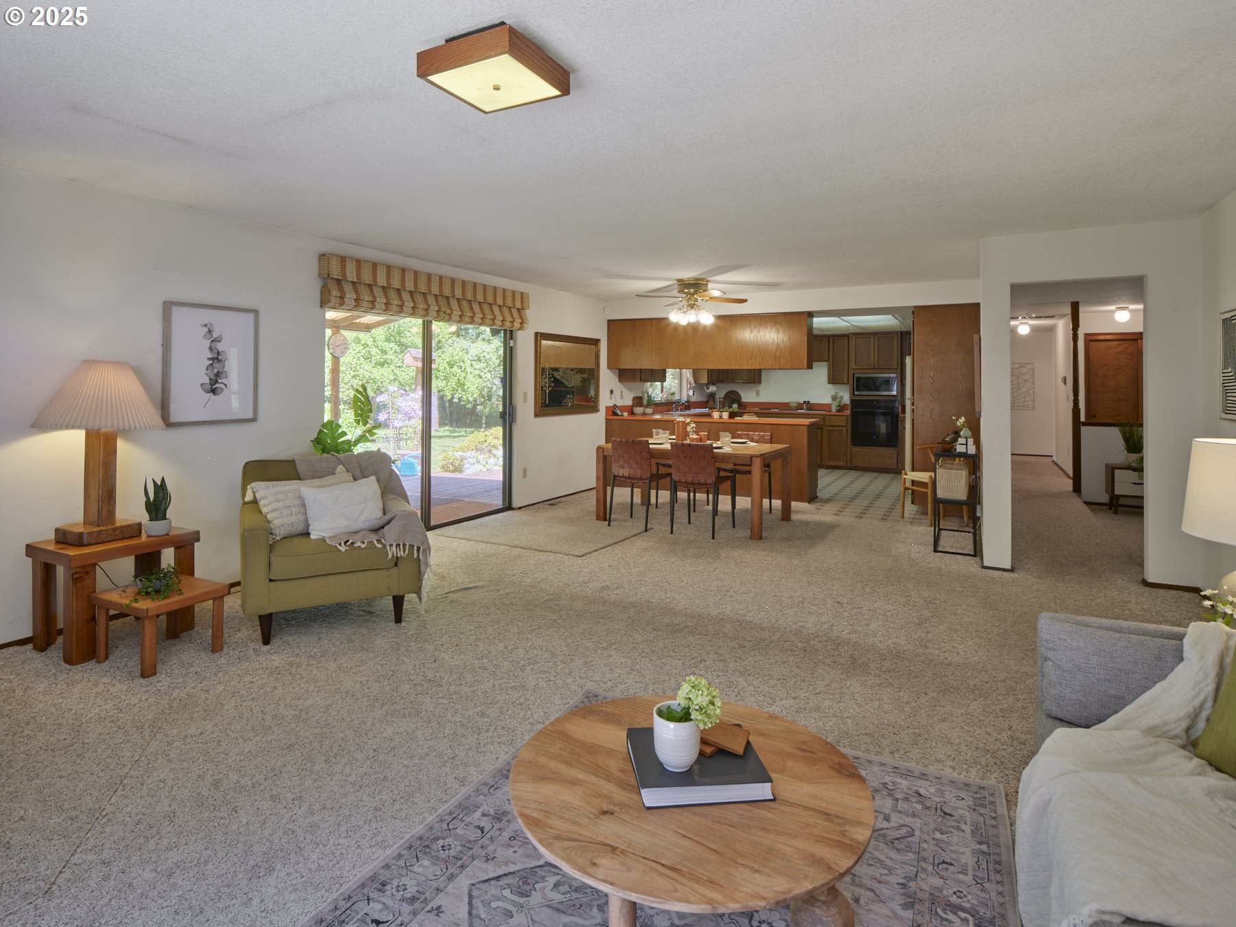135 RIDGECREST DR