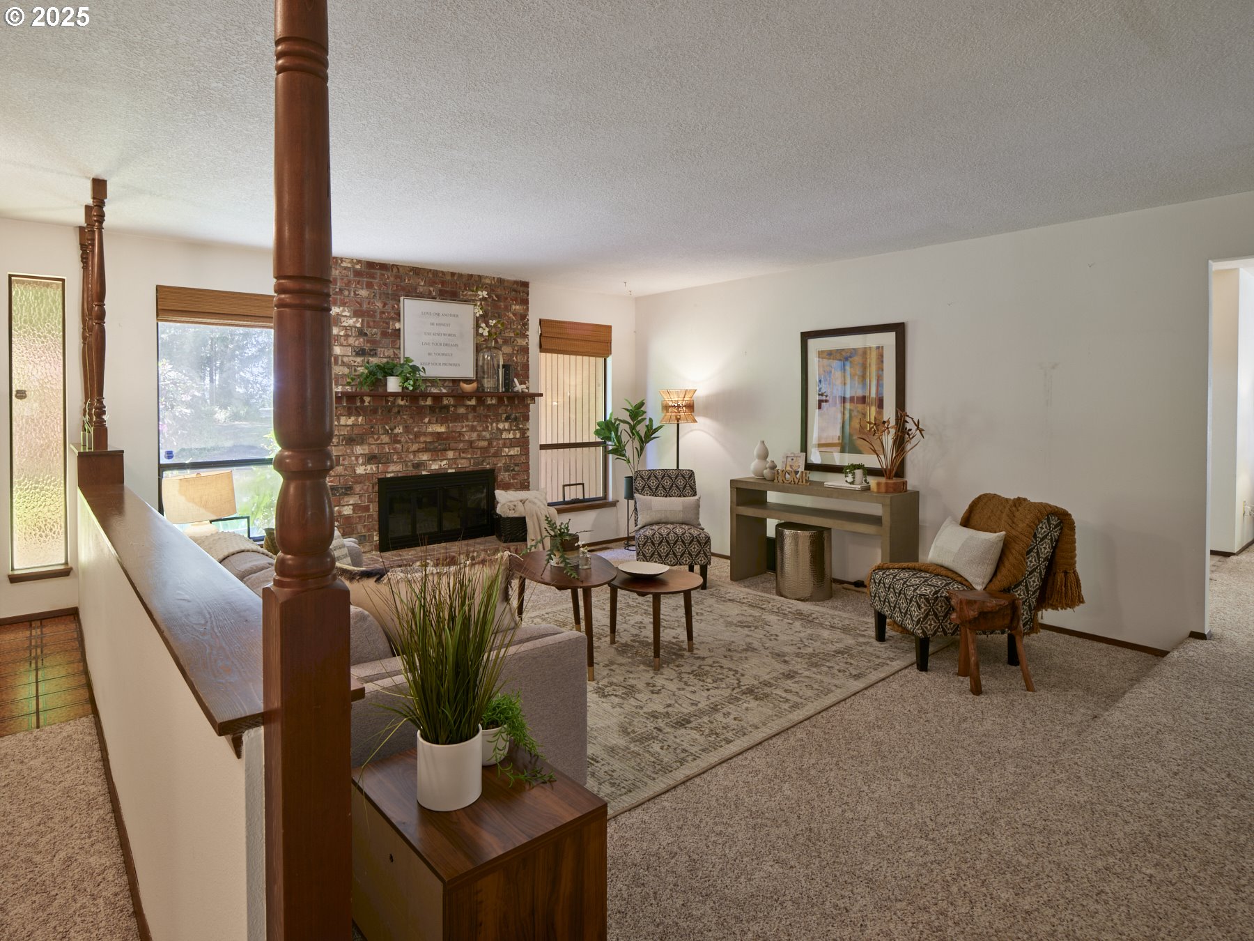 135 RIDGECREST DR