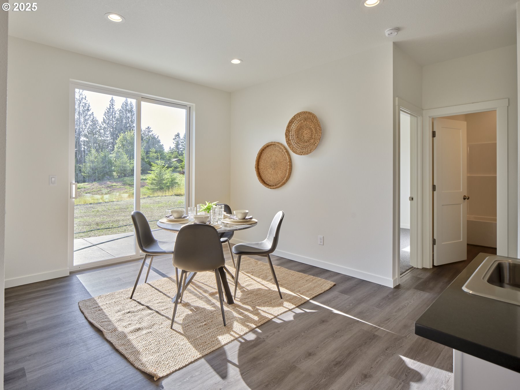 521 Kakela RD