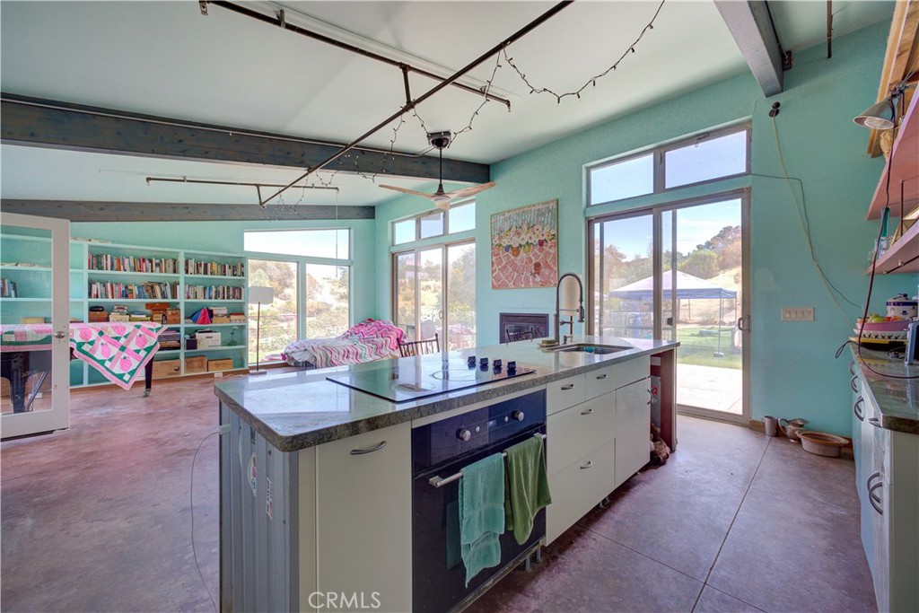 8598 Webster Road