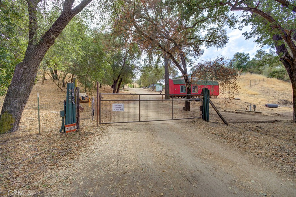 8598 Webster Road