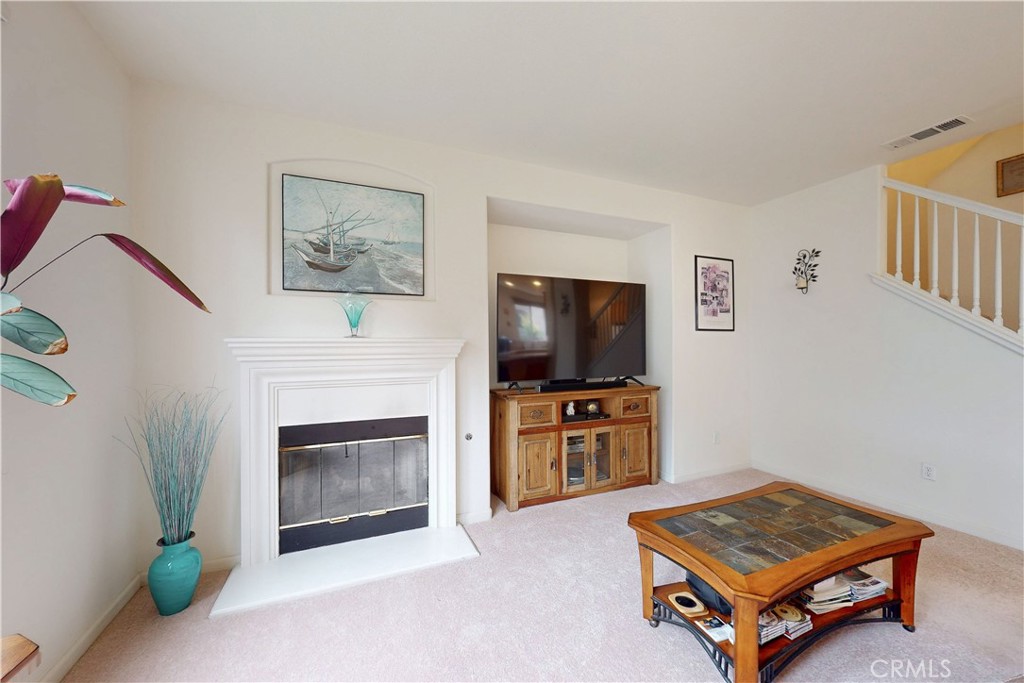 928 Menusa Court