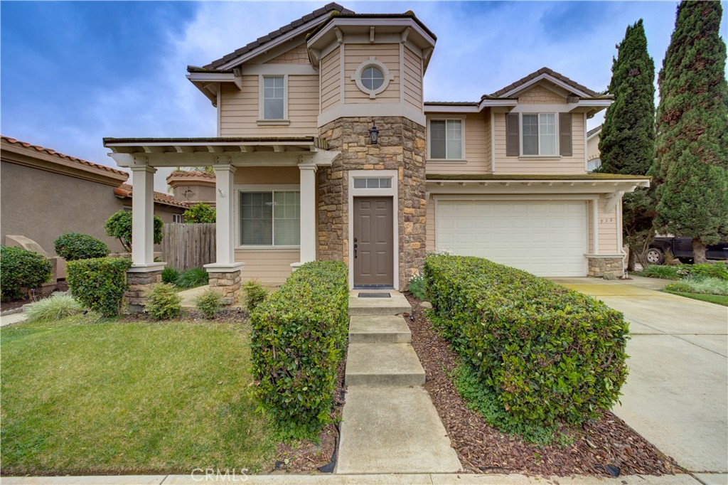 928 Menusa Court