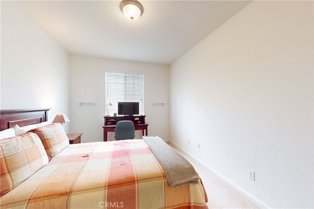 928 Menusa Court