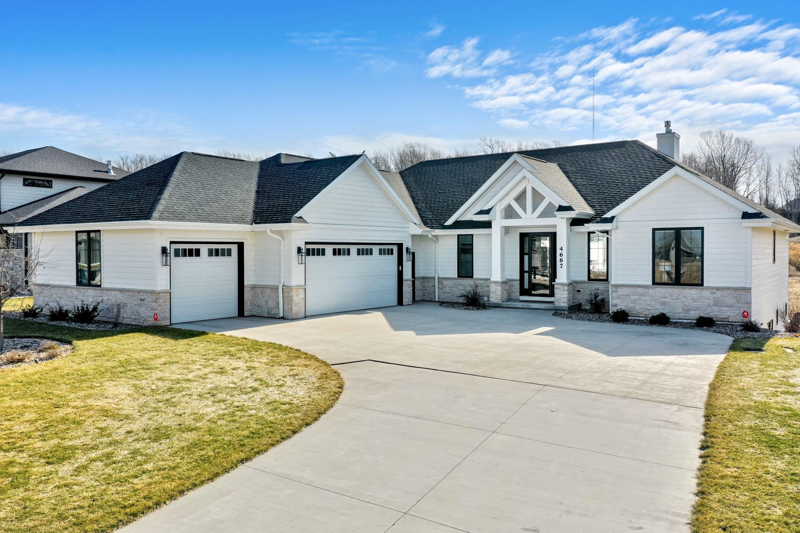 4667 ROYAL VISTA Trail