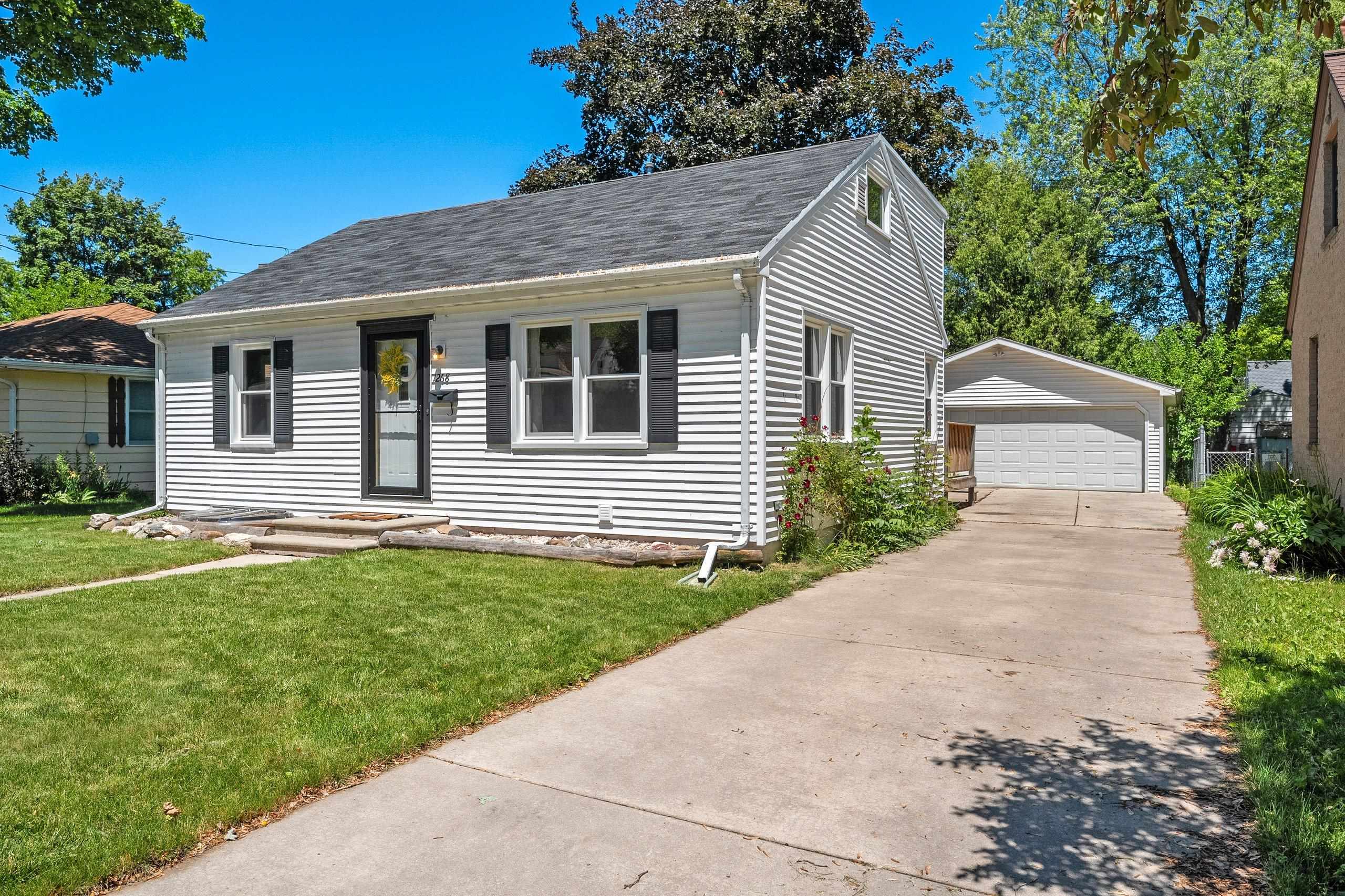 1268 LANGLADE Avenue