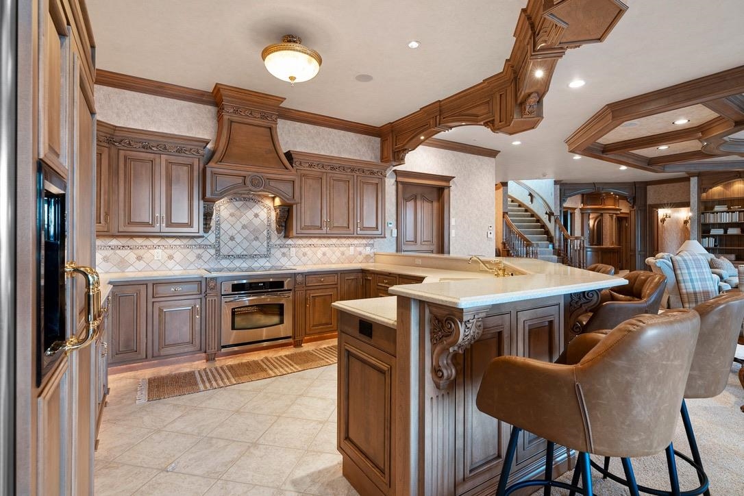 1605 E SONATA Drive