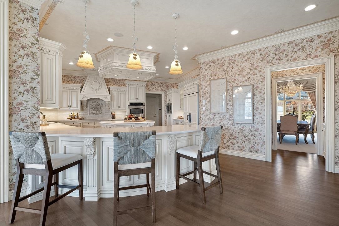 1605 E SONATA Drive