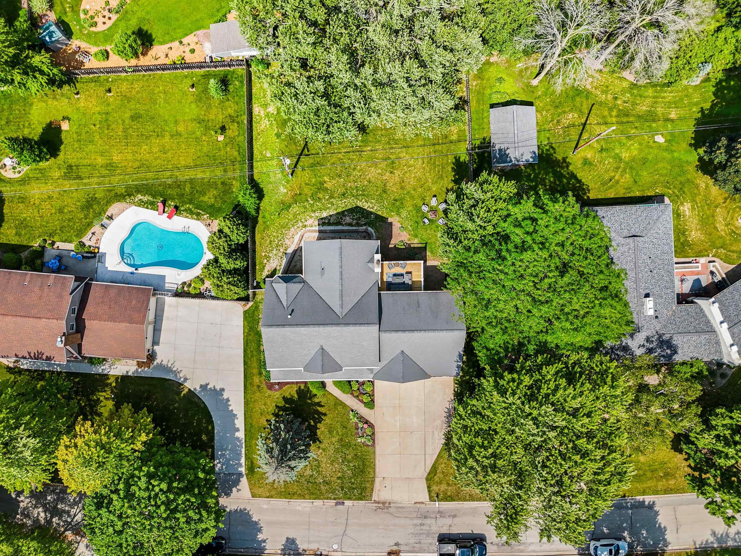 528 ST FRANCIS Drive