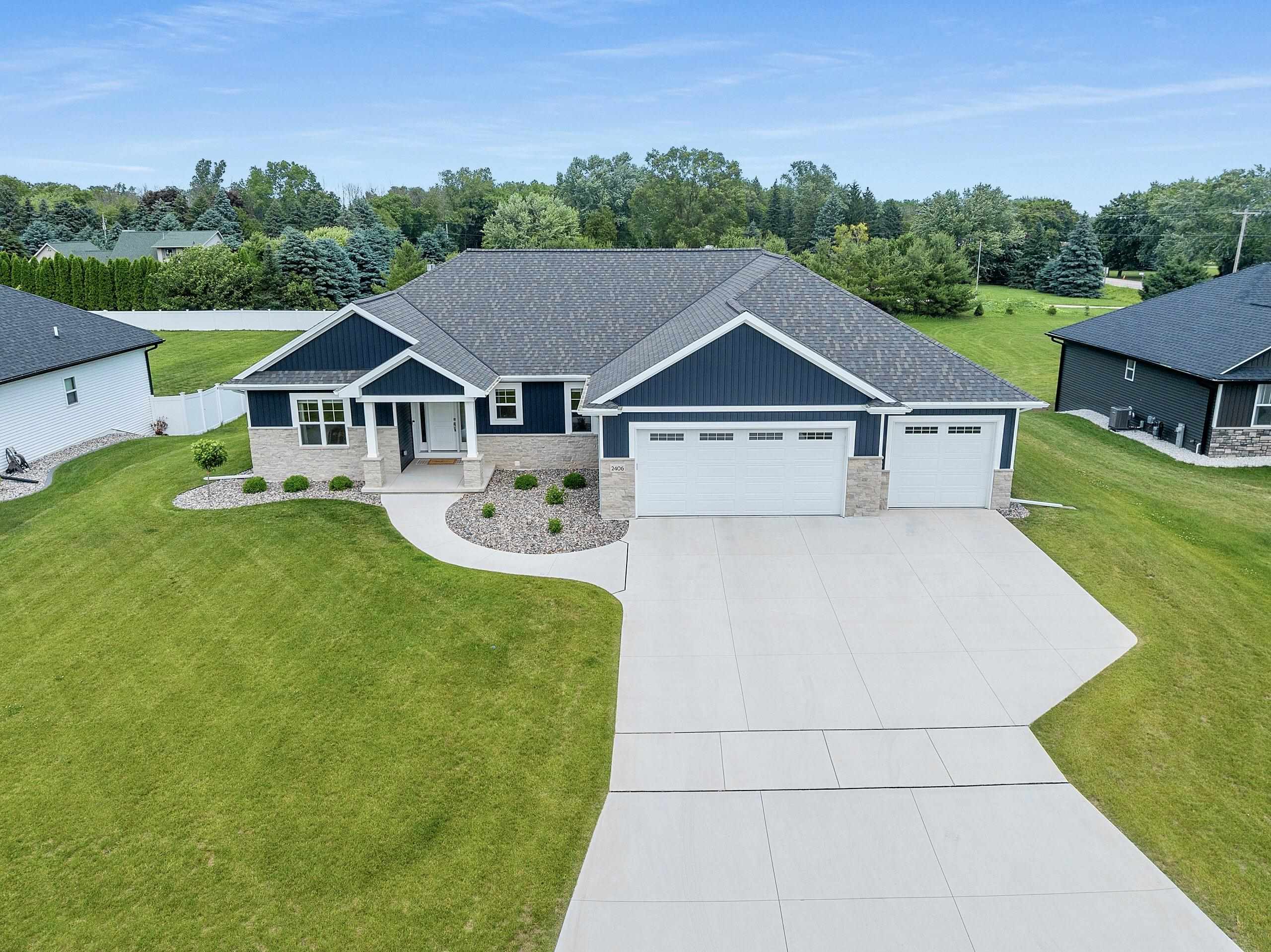 2406 RIDDLE Court