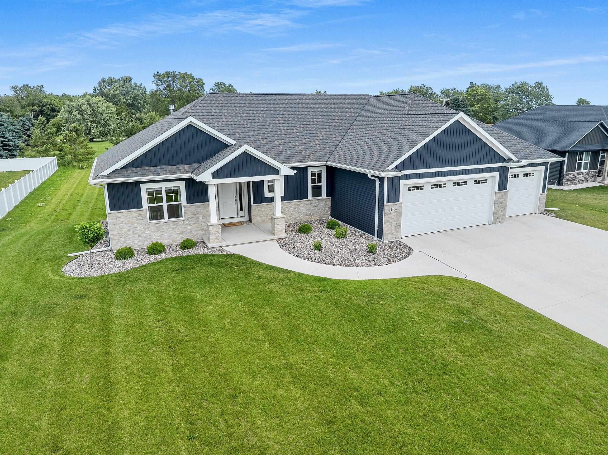 2406 RIDDLE Court