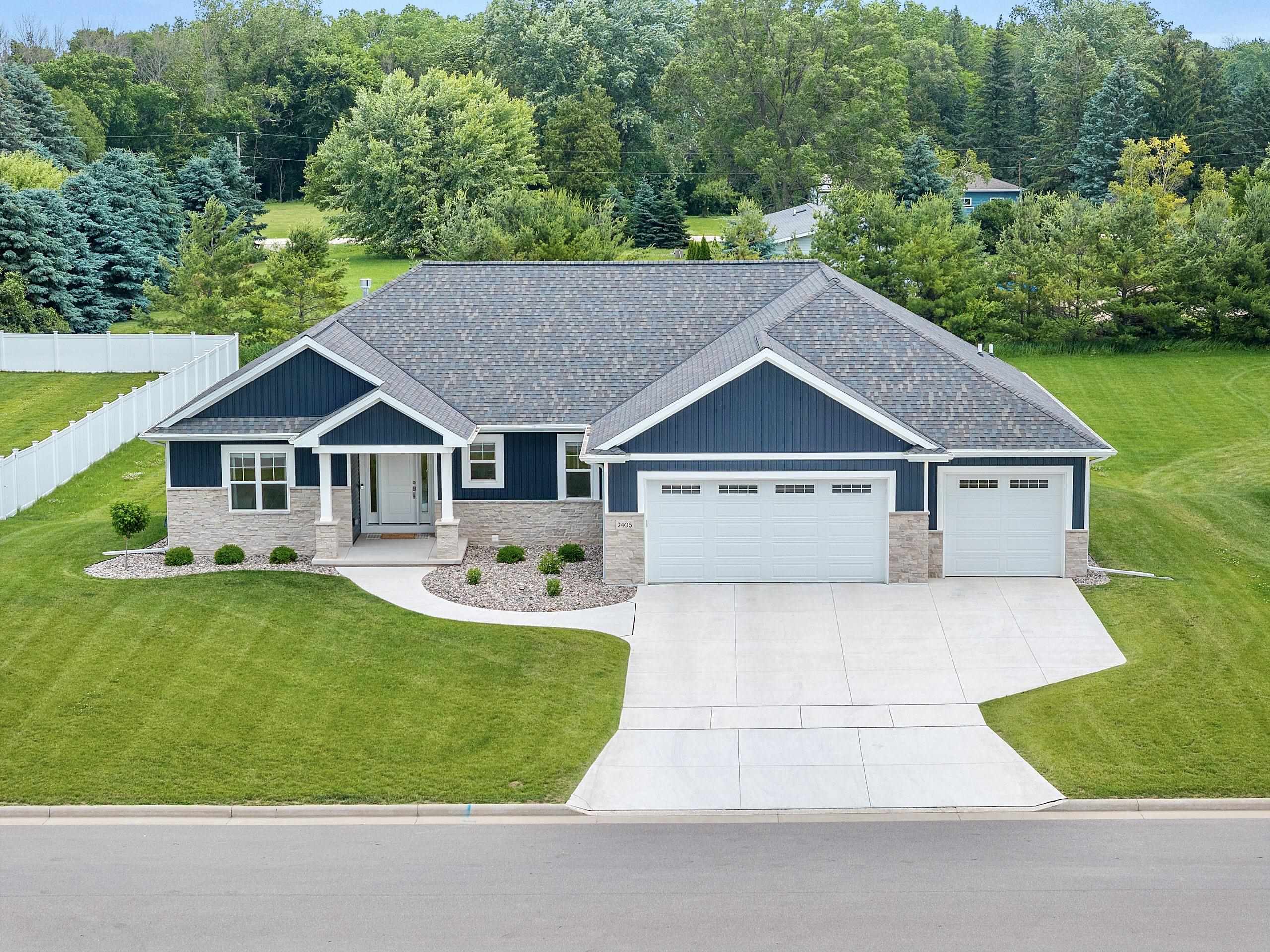 2406 RIDDLE Court