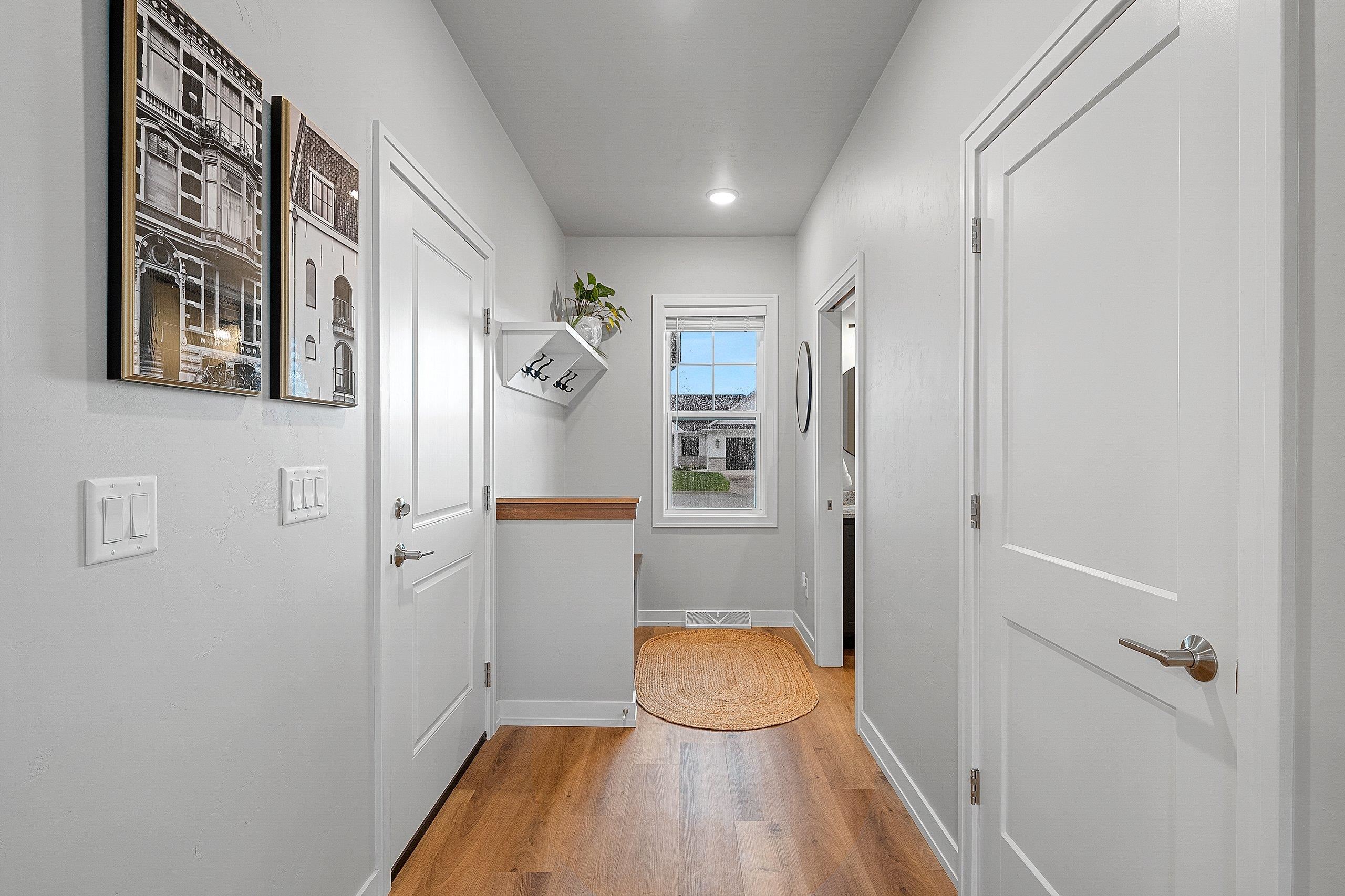 2406 RIDDLE Court