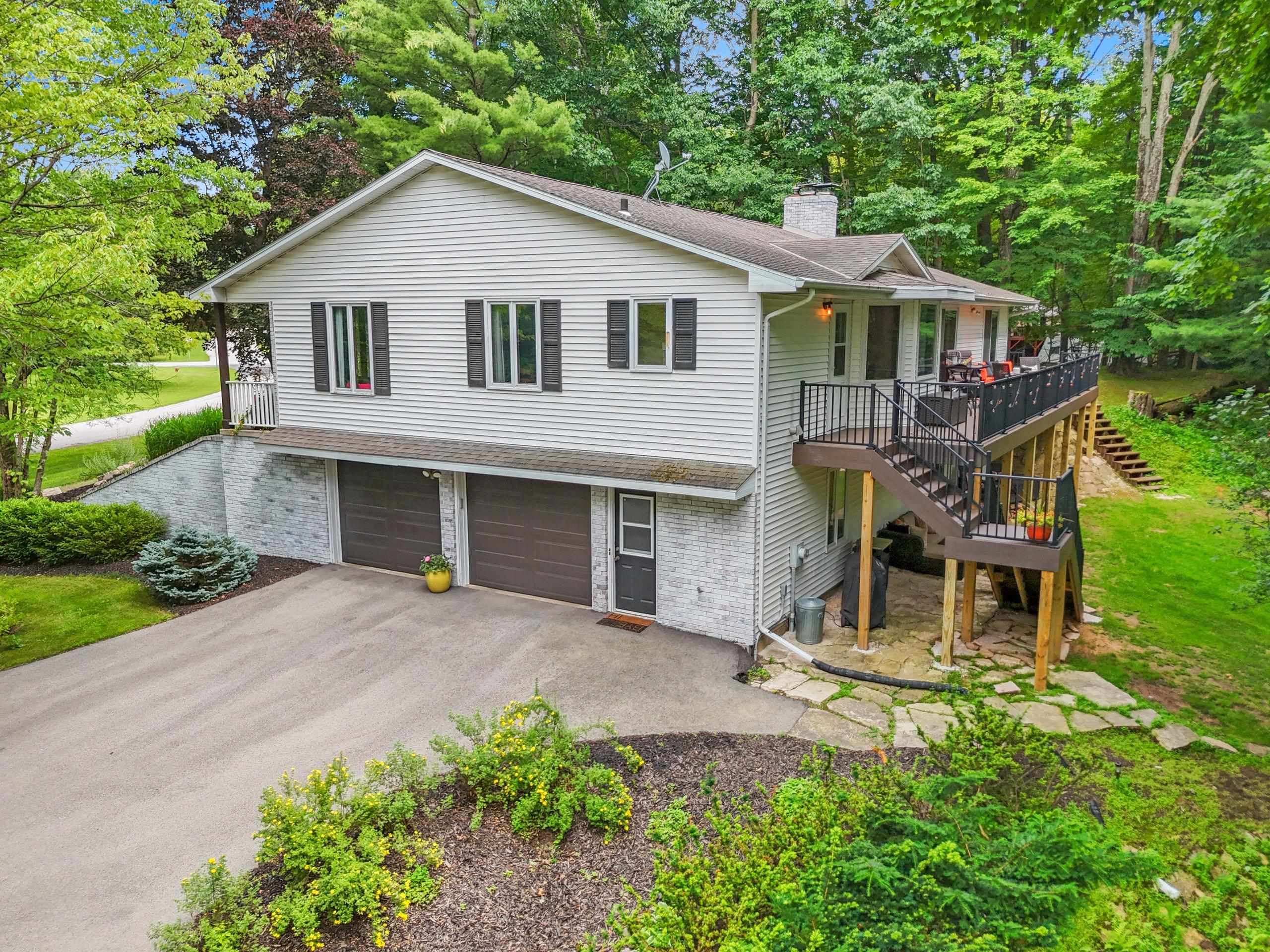 4466 CREEK VALLEY Lane