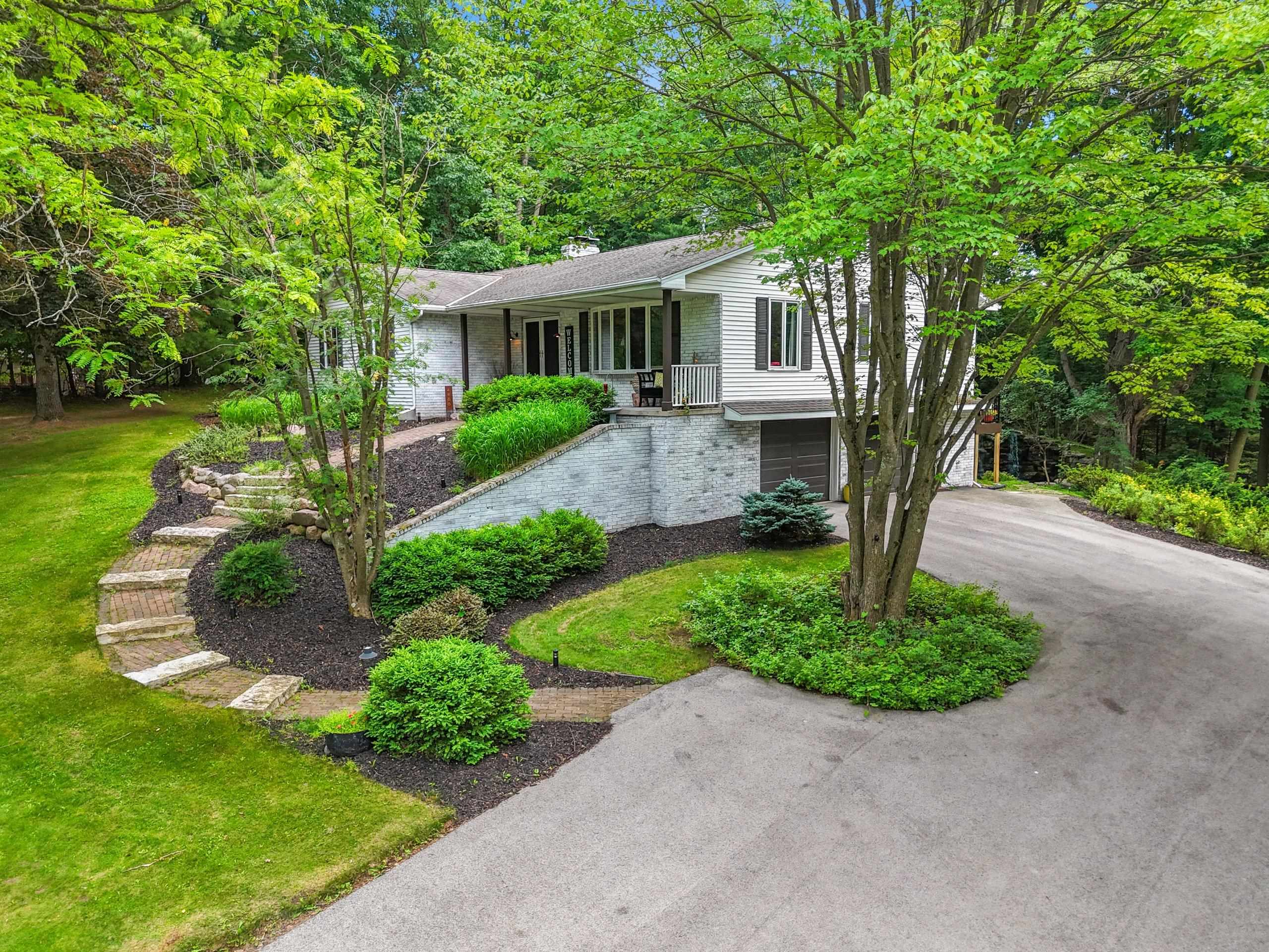 4466 CREEK VALLEY Lane