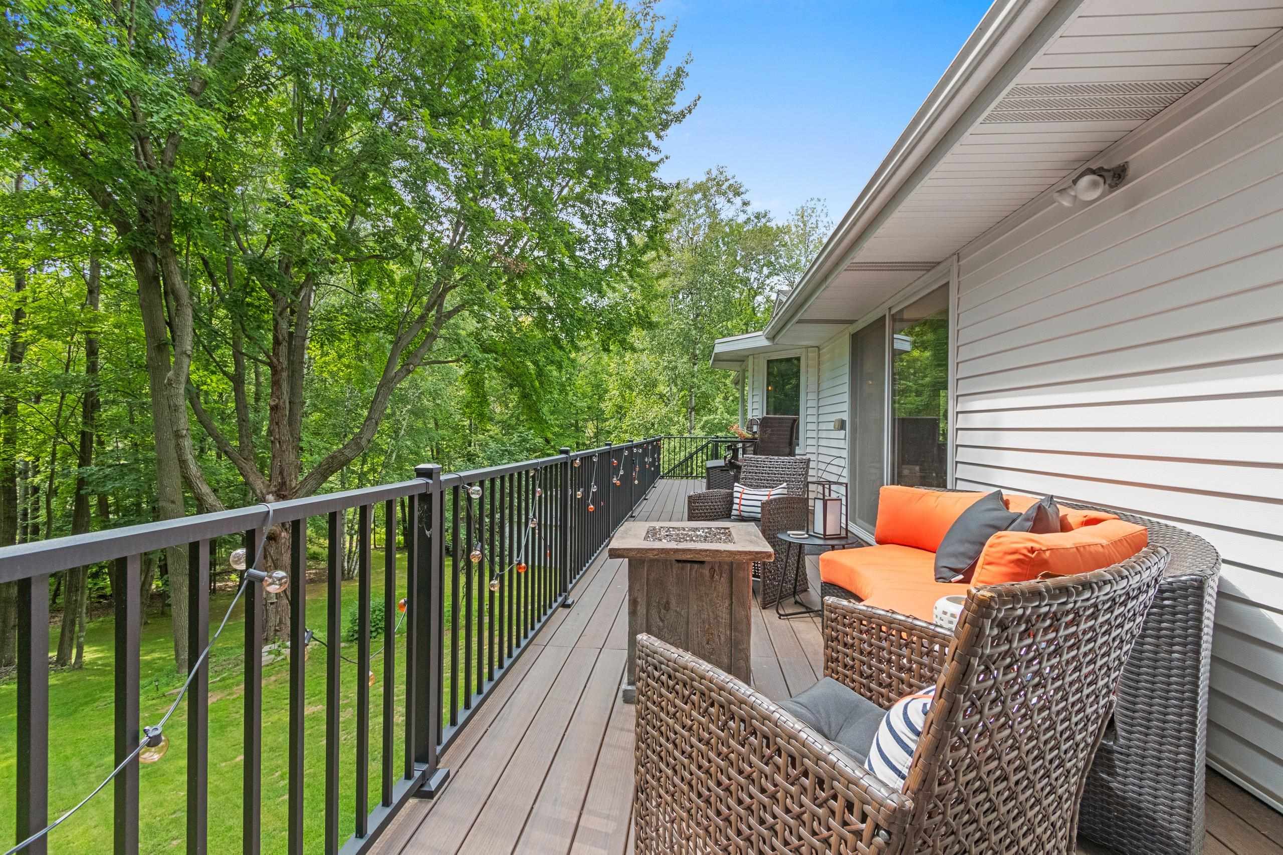 4466 CREEK VALLEY Lane