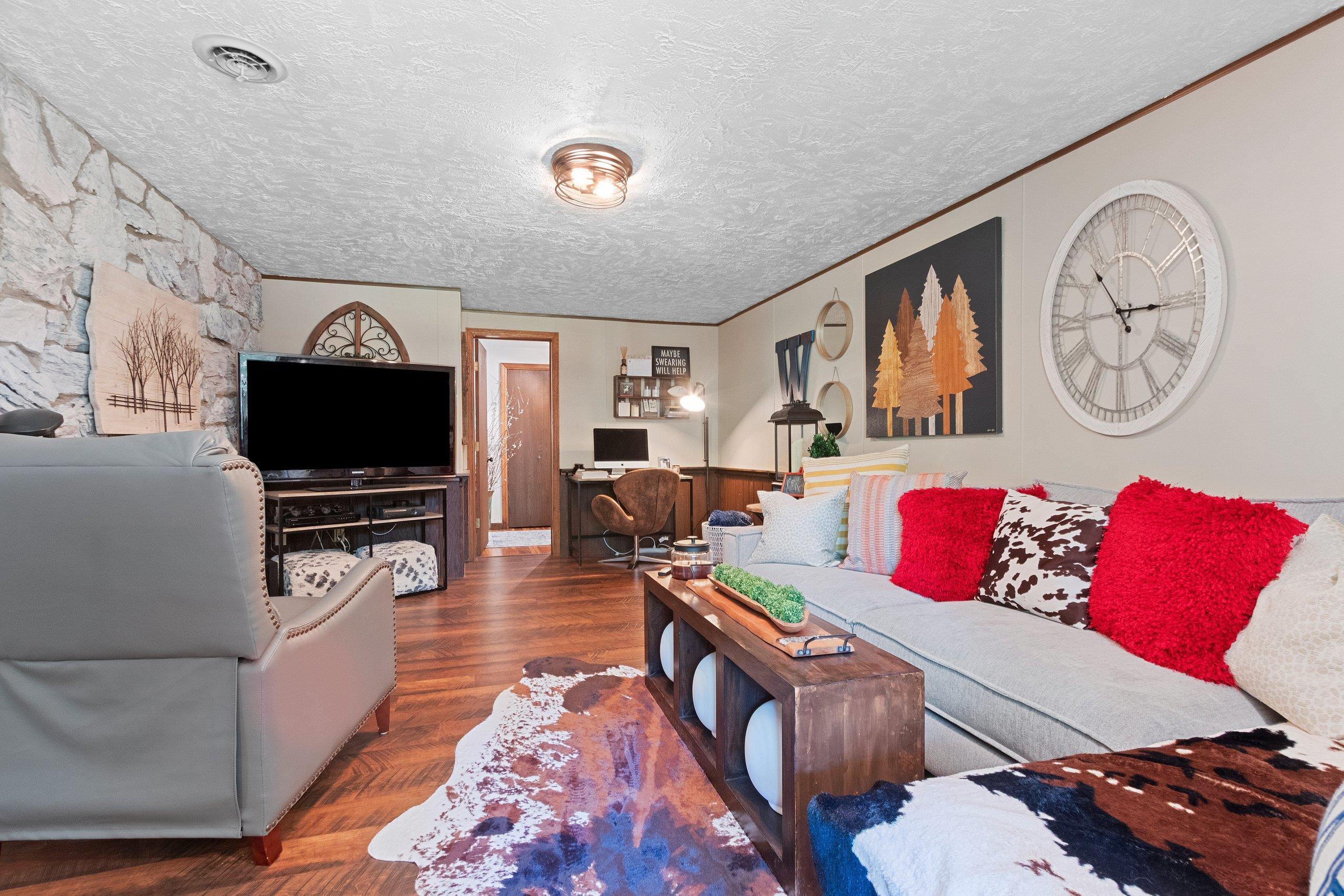 4466 CREEK VALLEY Lane