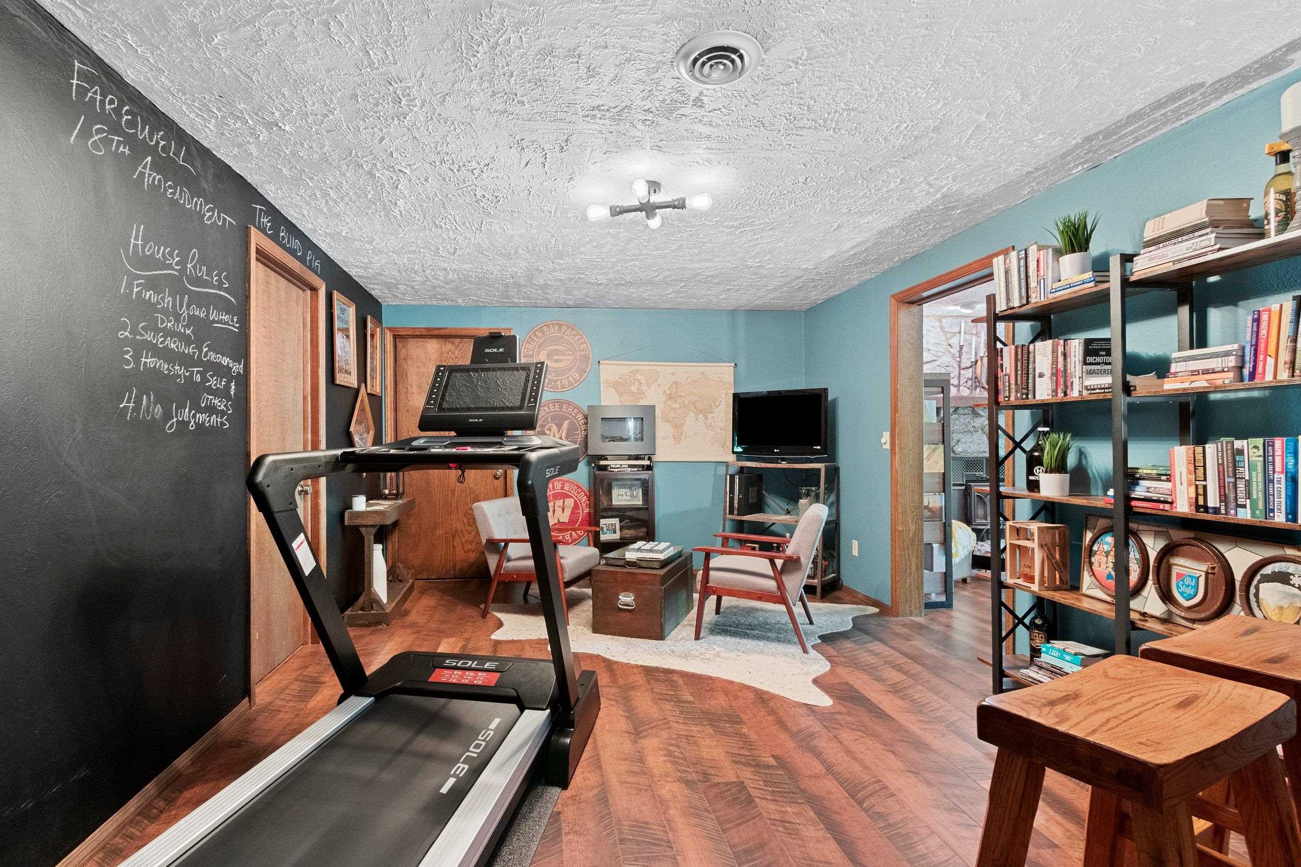 4466 CREEK VALLEY Lane