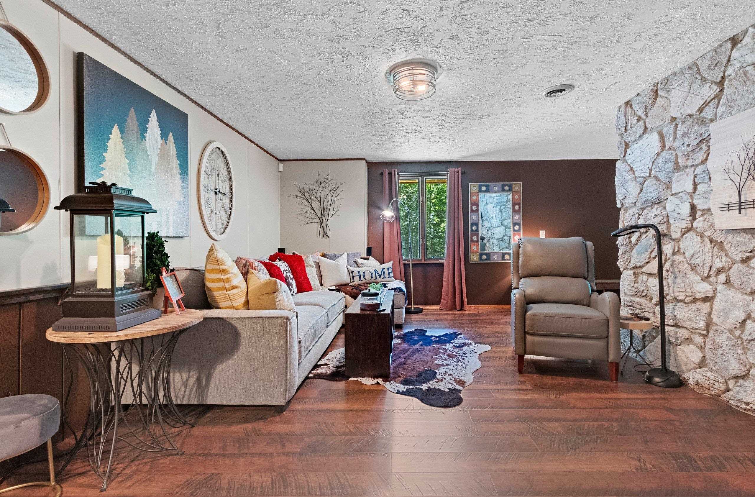 4466 CREEK VALLEY Lane