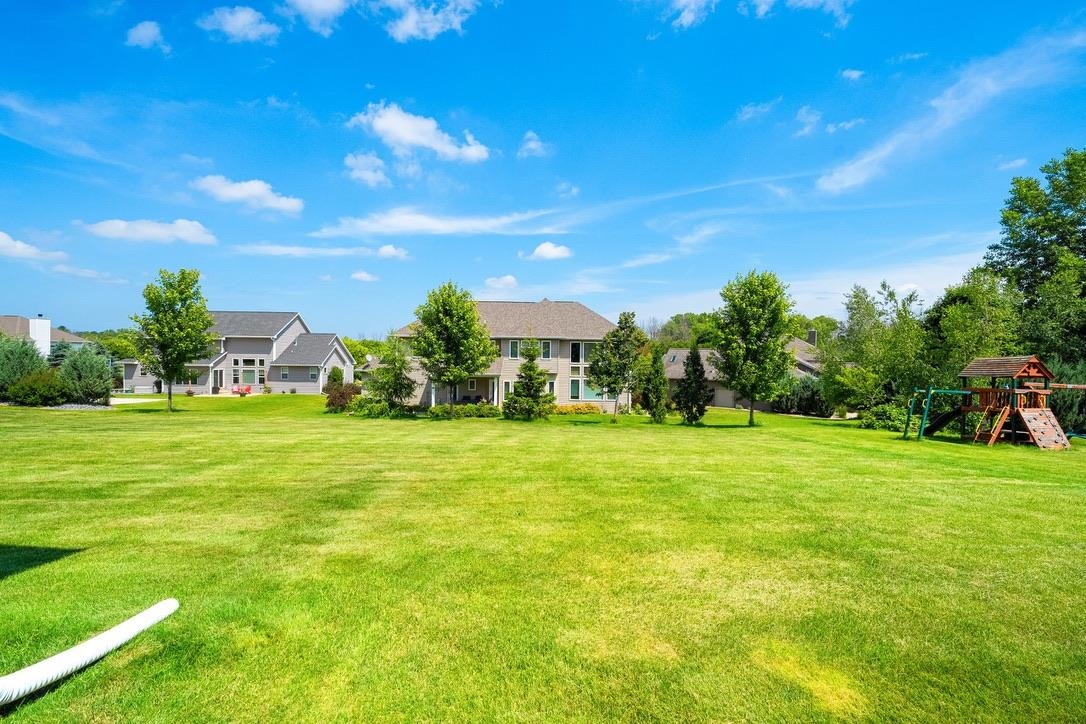 2134 LUXURY Drive