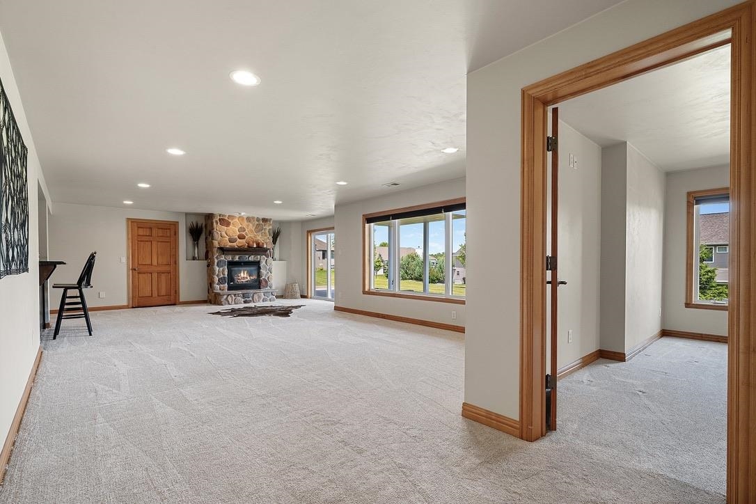2134 LUXURY Drive
