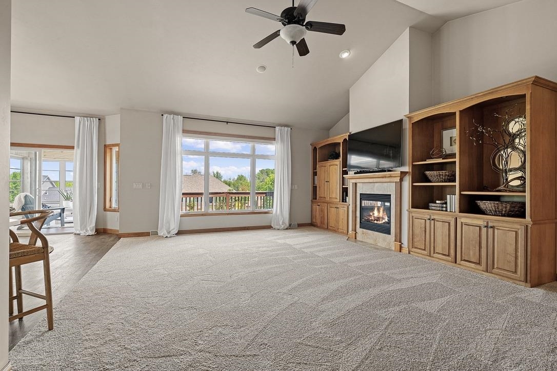 2134 LUXURY Drive