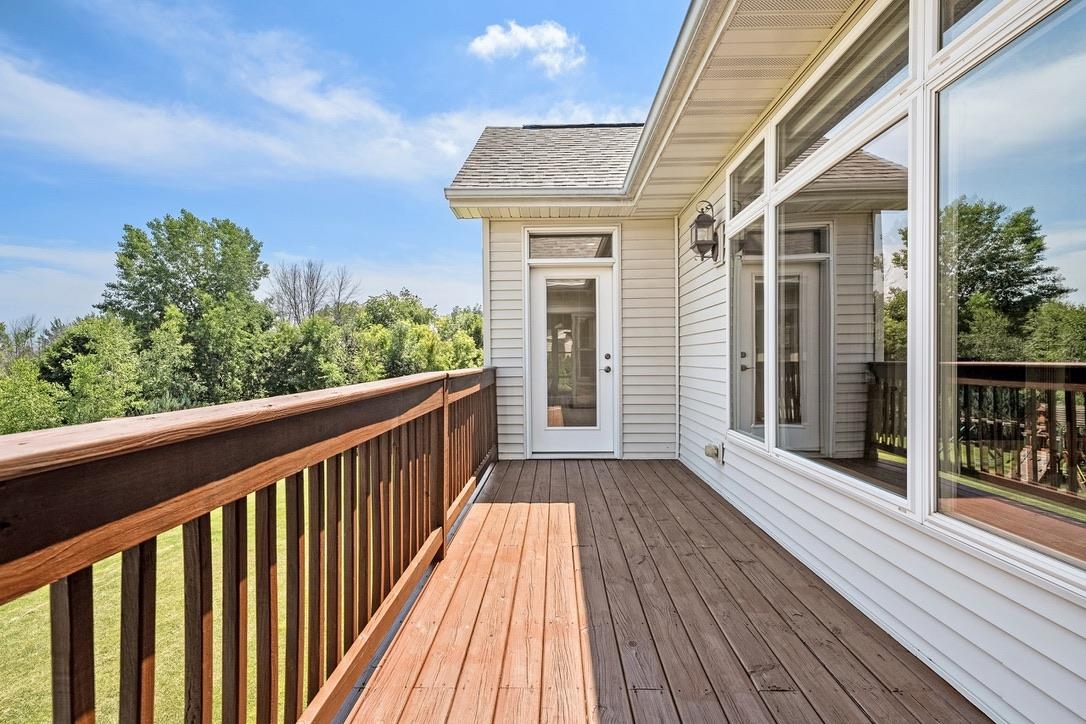 2134 LUXURY Drive
