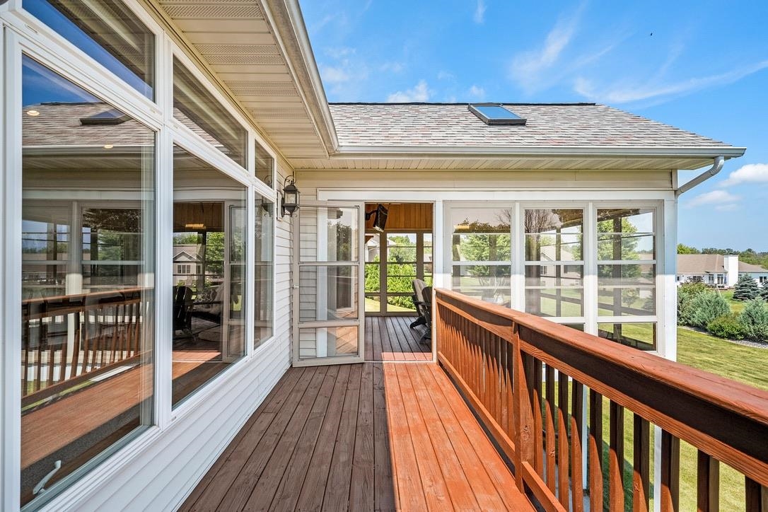 2134 LUXURY Drive