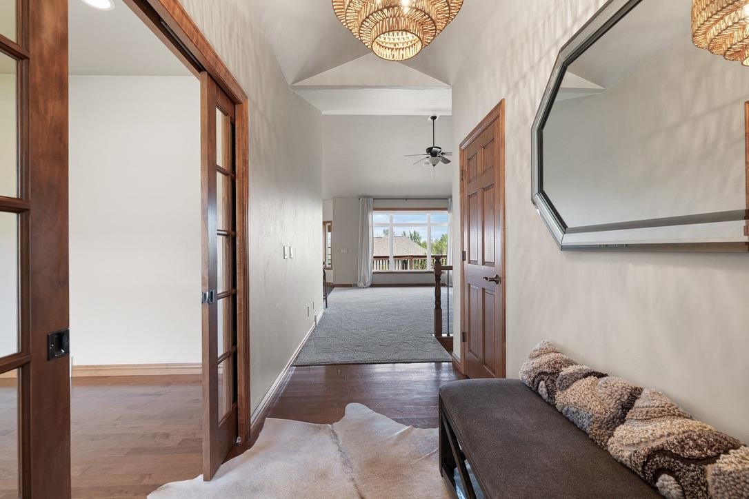 2134 LUXURY Drive