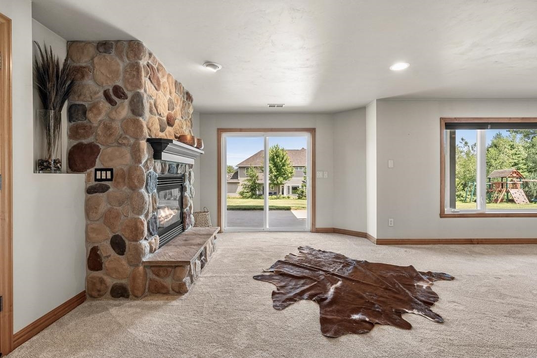 2134 LUXURY Drive