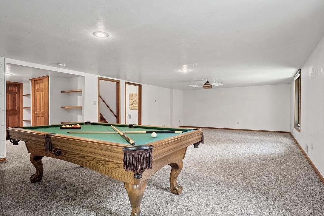 2060 WINTERGREEN Court