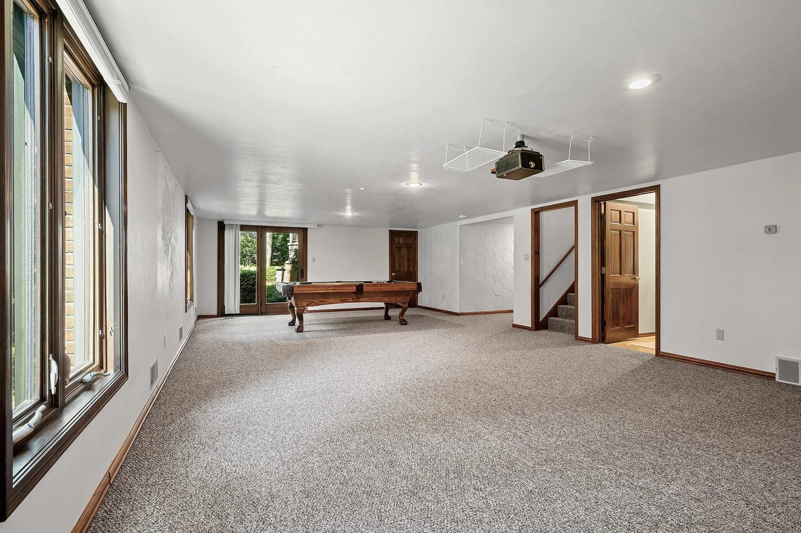 2060 WINTERGREEN Court