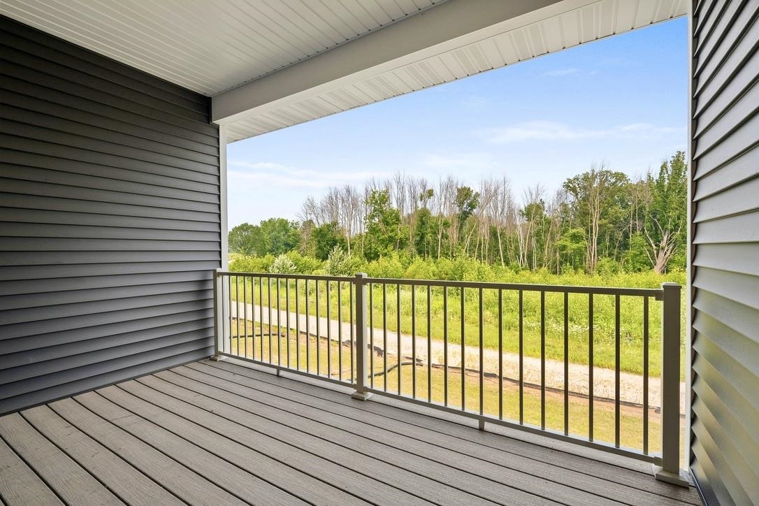 4001 ANTWERP Avenue Unit: UNIT 3