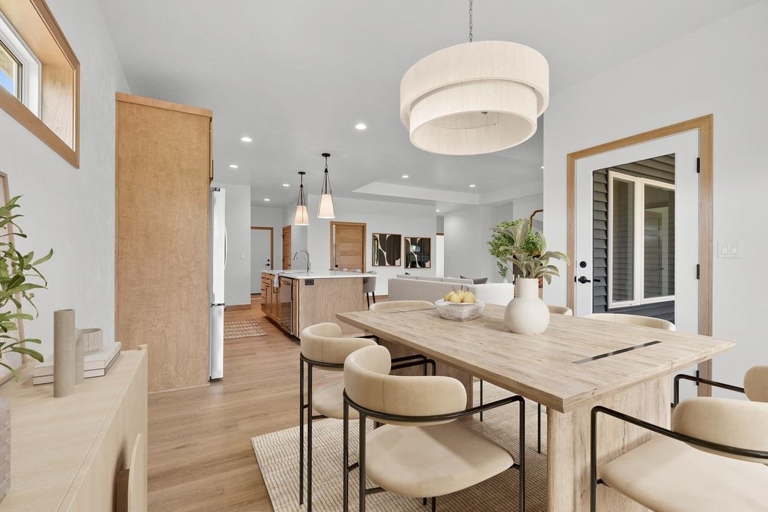 4001 ANTWERP Avenue Unit: UNIT 3