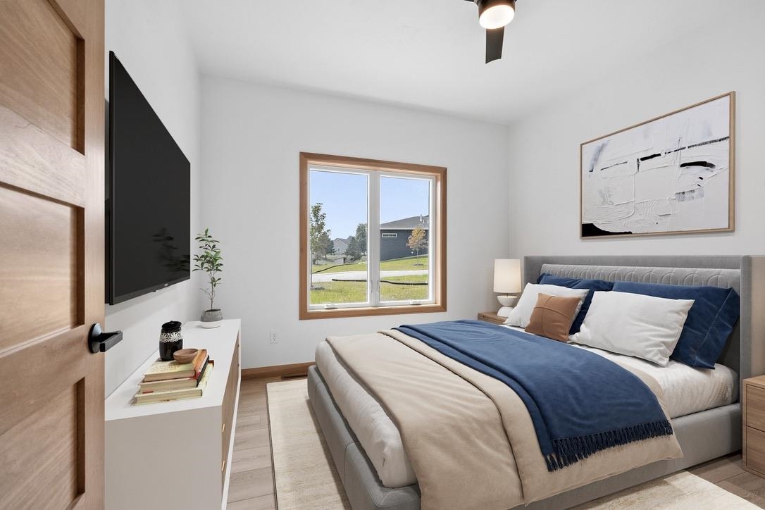 4001 ANTWERP Avenue Unit: UNIT 3