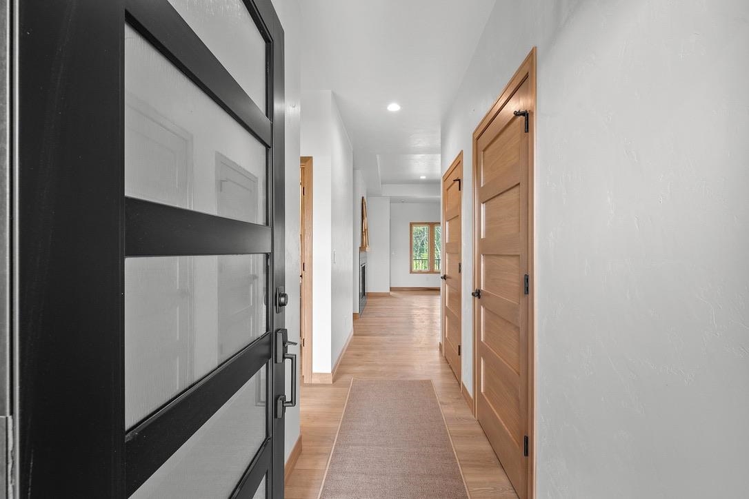 4001 ANTWERP Avenue Unit: UNIT 3