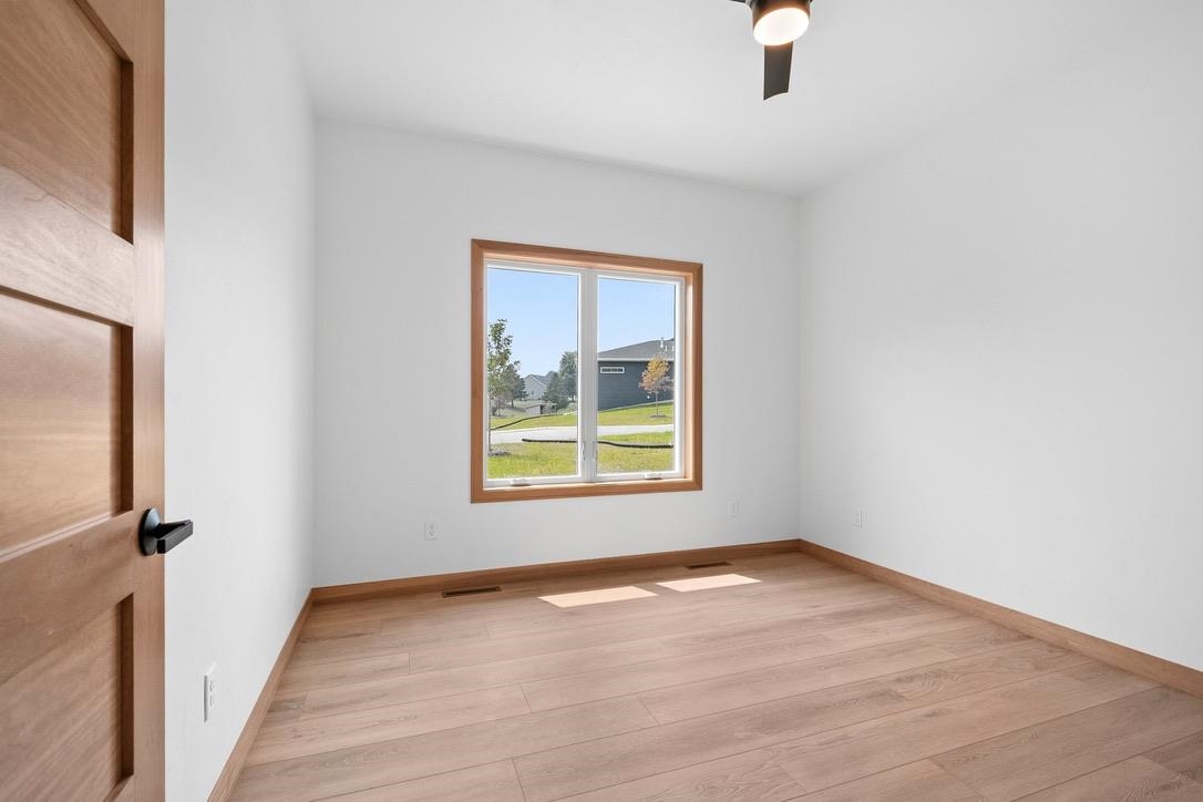 4001 ANTWERP Avenue Unit: UNIT 3