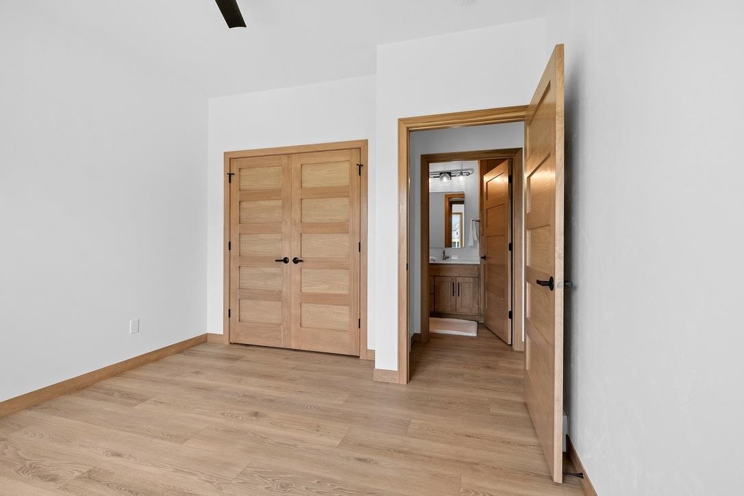 4001 ANTWERP Avenue Unit: UNIT 3