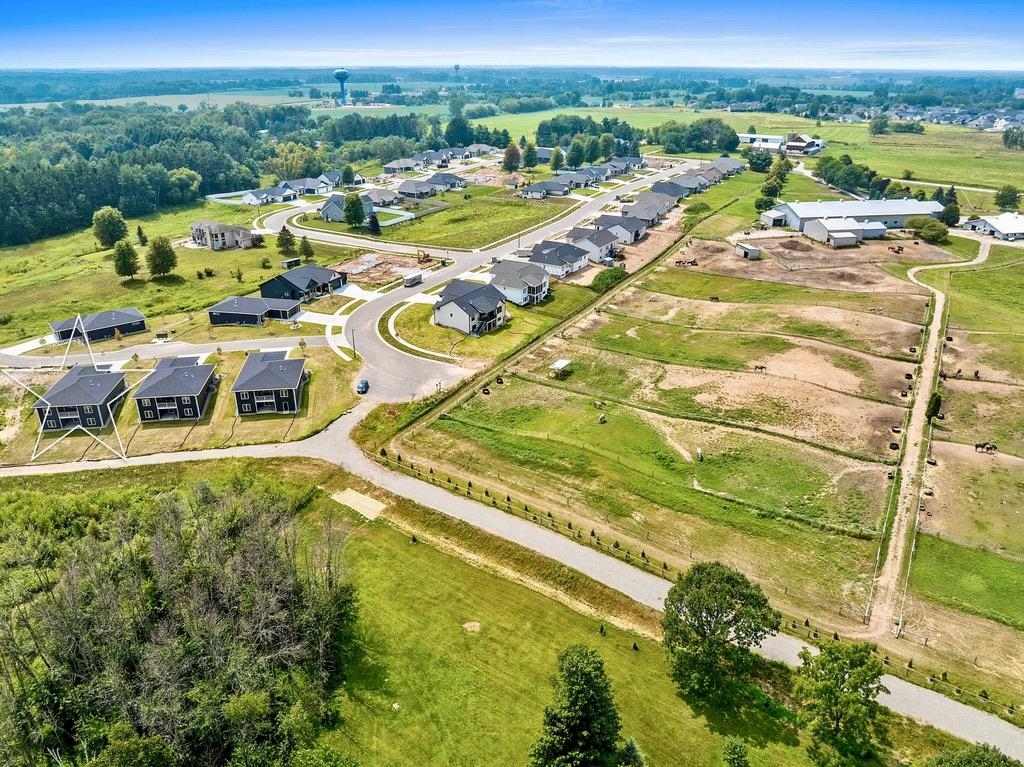 4001 ANTWERP Avenue Unit: UNIT 3