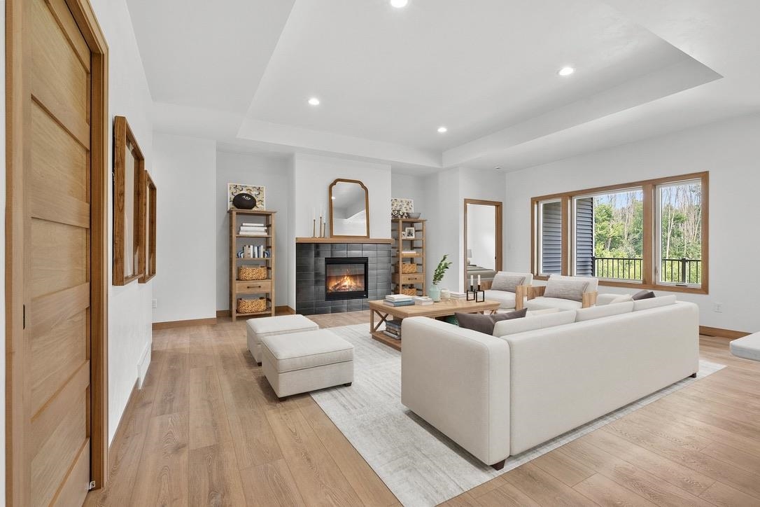 4001 ANTWERP Avenue Unit: UNIT 3