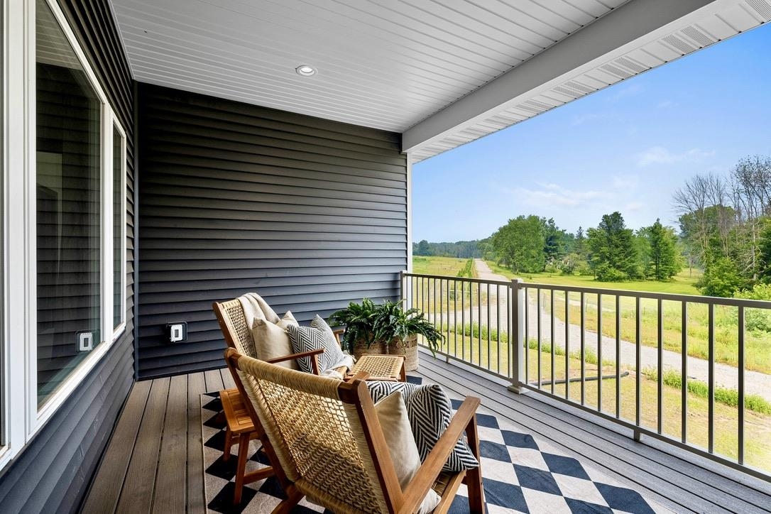 4001 ANTWERP Avenue Unit: 1