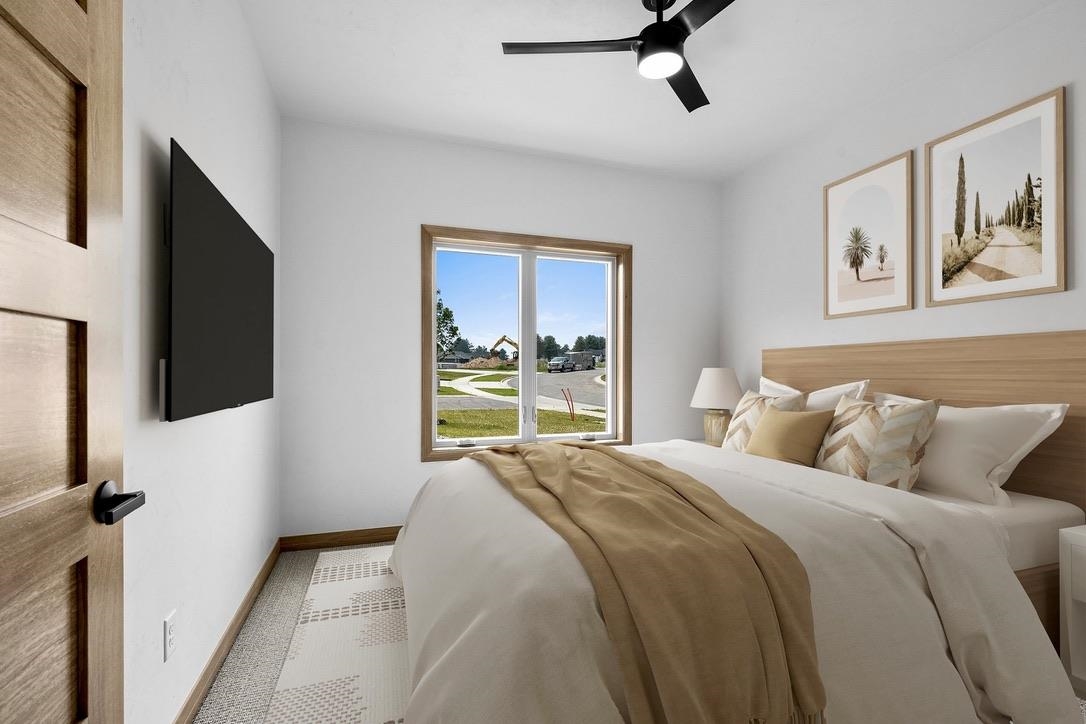 4001 ANTWERP Avenue Unit: 1