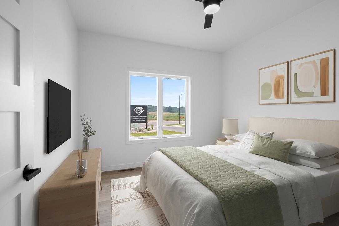 4001 ANTWERP Avenue Unit: UNIT 33