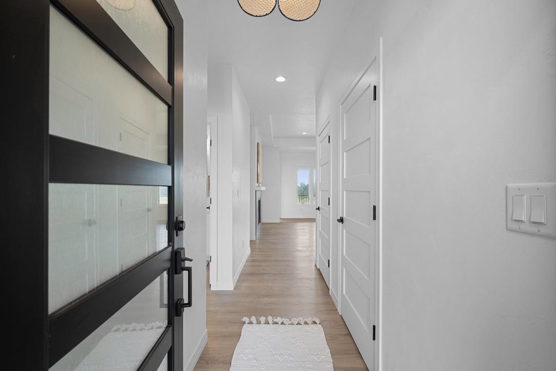 4001 ANTWERP Avenue Unit: UNIT 33