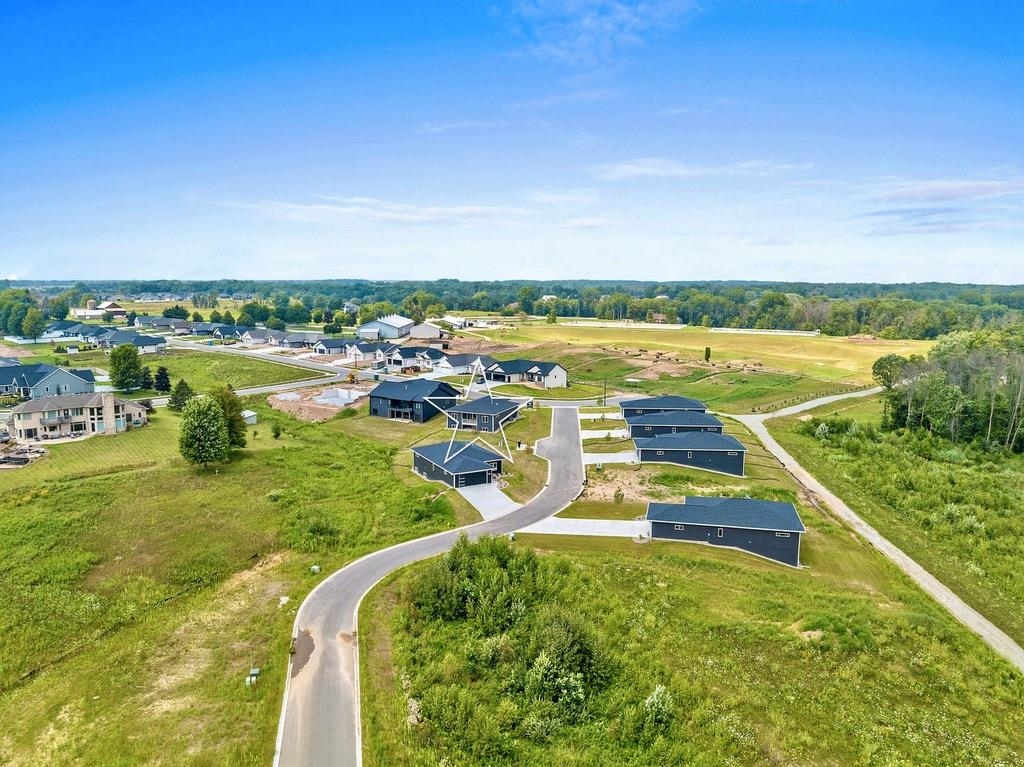 4001 ANTWERP Avenue Unit: UNIT 33