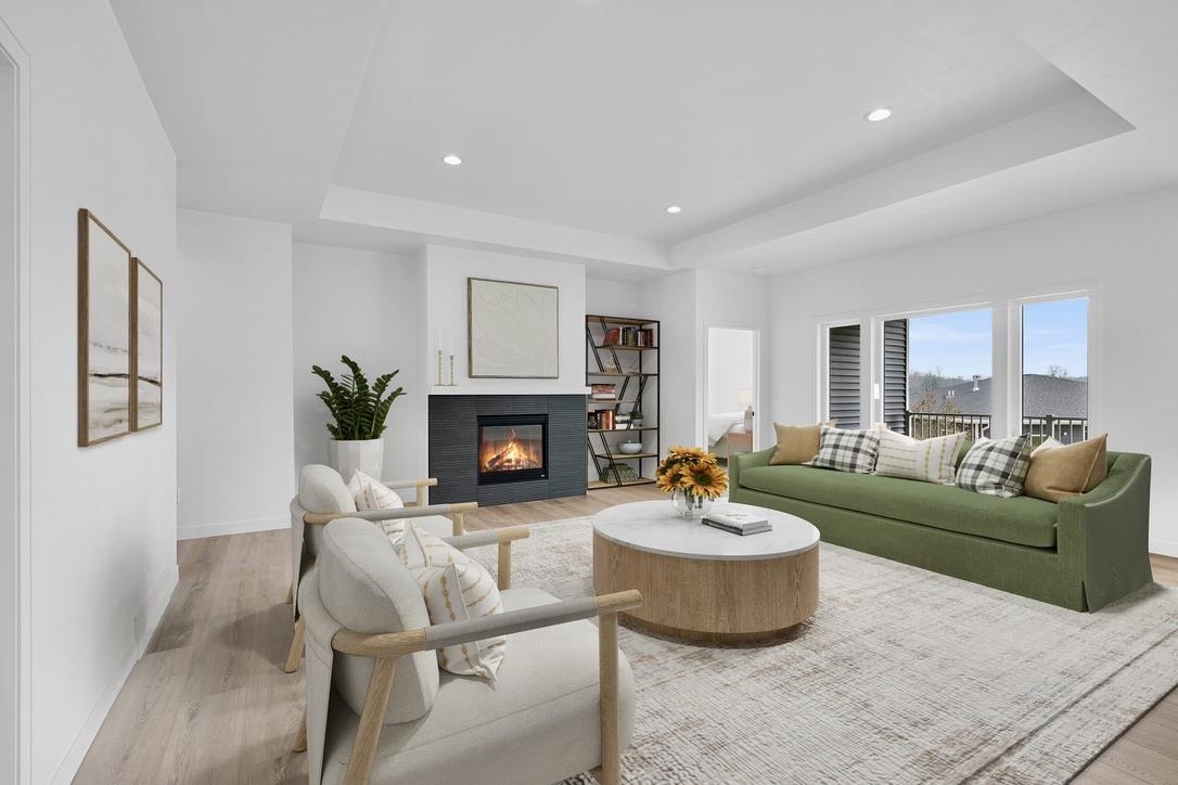 4001 ANTWERP Avenue Unit: UNIT 33