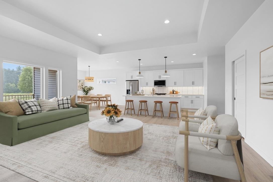 4001 ANTWERP Avenue Unit: UNIT 33