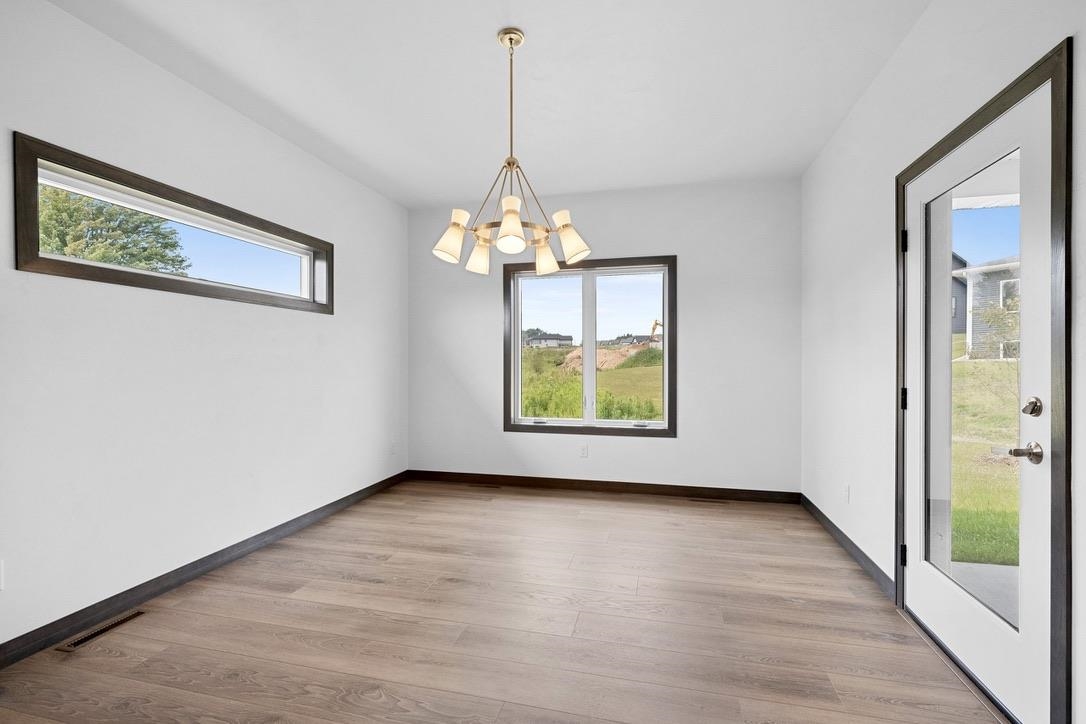 4001 ANTWERP Avenue Unit: 32