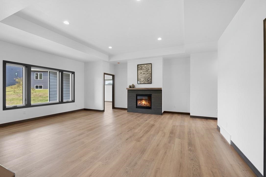 4001 ANTWERP Avenue Unit: 32